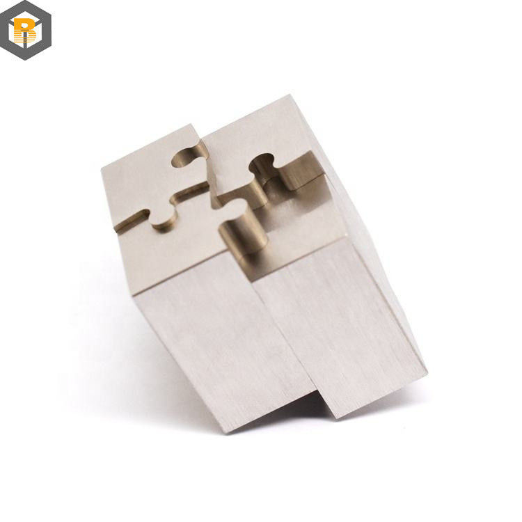 Custom 2D/3D/Drawing CNC Fressen Puzzle Puzzle Shape Edelstaal Onderdeel voor metaal smeden machines